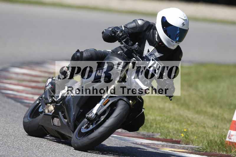/44 09.08.2025 Plüss Moto Sport ADR/Freies Fahren/79